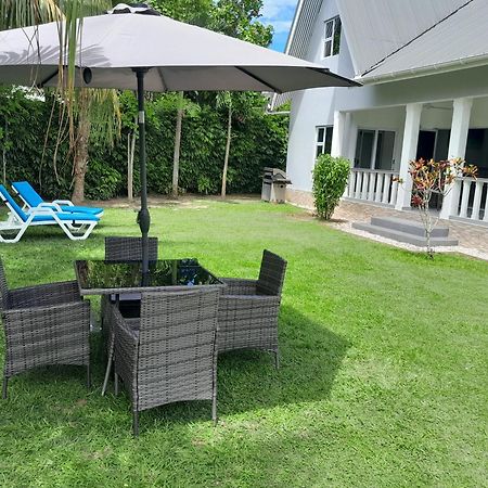 Island Charm Of Praslin Vila Victoria Exterior foto